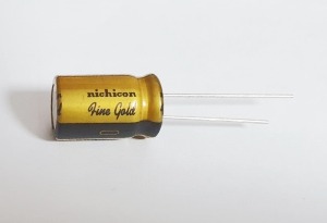 니치콘 FG(Fine Gold) 470uF 25V(12.5x20)