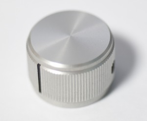 킬로 DD 시리즈 금속 대형 볼륨 노브(지름 23.5mm, 광택)