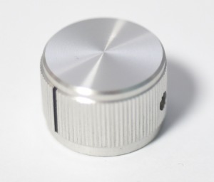 킬로 DD 시리즈 금속 볼륨 노브(지름 23.5mm, 광택)